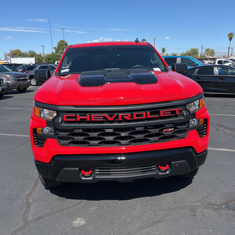 2025 Chevrolet Silverado 1500 Custom Trail Boss