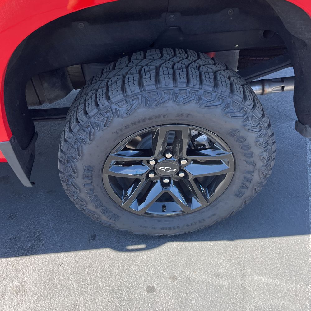 2025 Chevrolet Silverado 1500 Custom Trail Boss