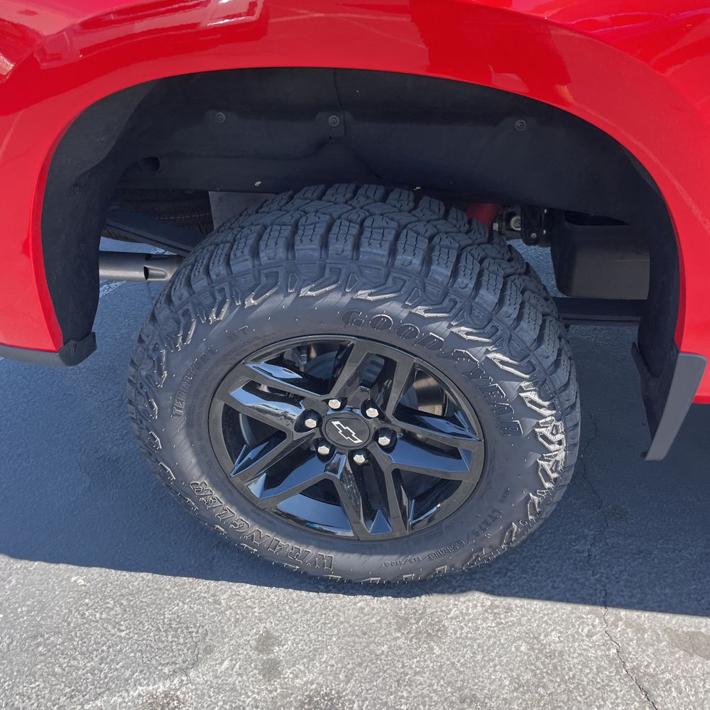 2025 Chevrolet Silverado 1500 Custom Trail Boss