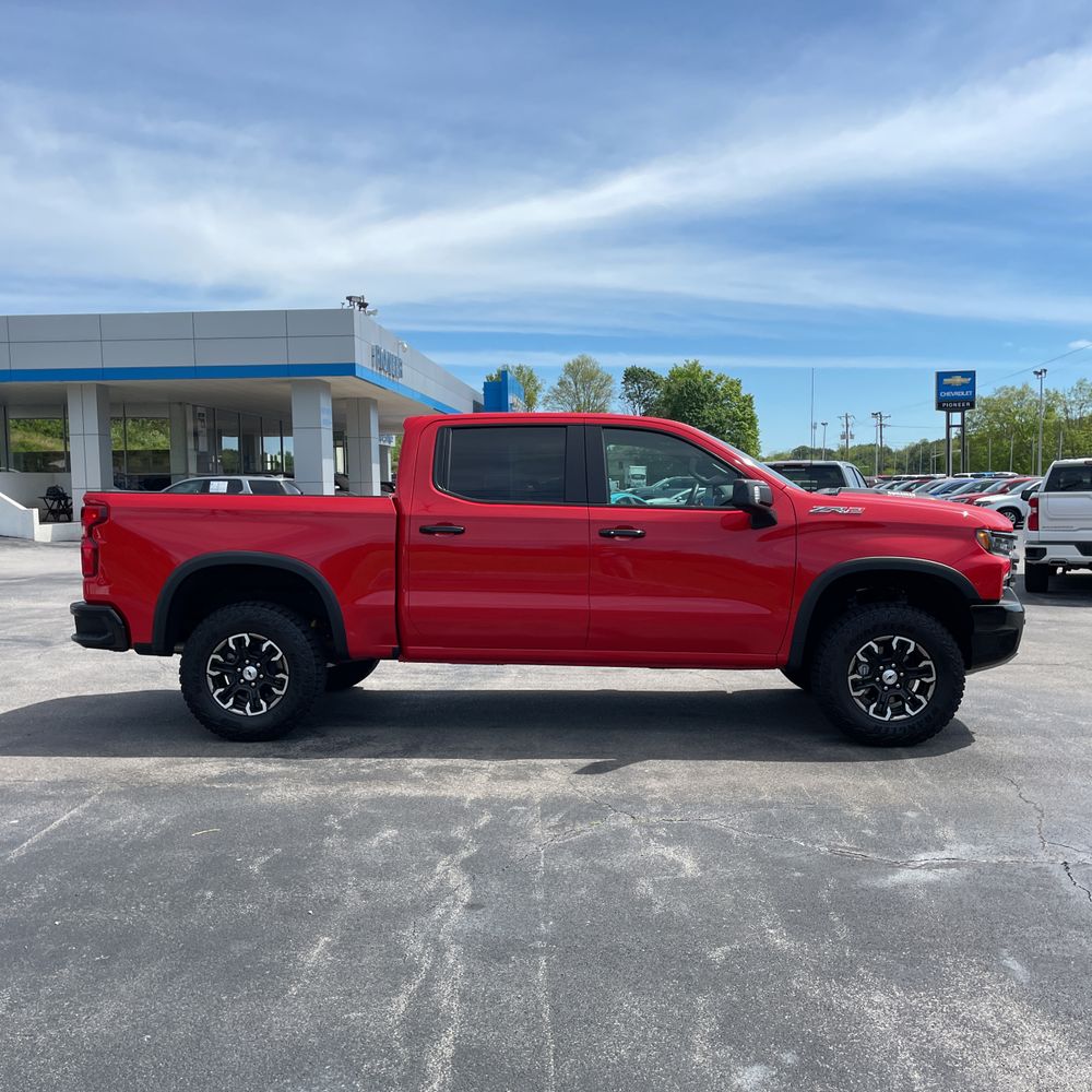 2025 Chevrolet Silverado 1500 ZR2