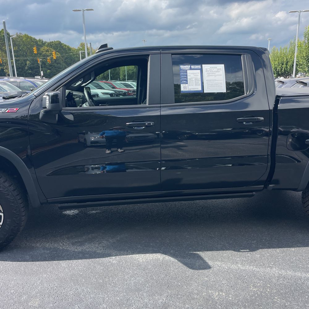 2025 Chevrolet Silverado 1500 ZR2