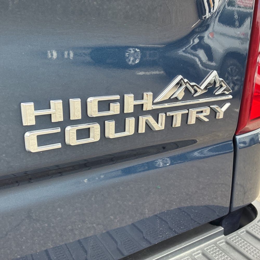 2022 Chevrolet Silverado 1500 Limited High Country