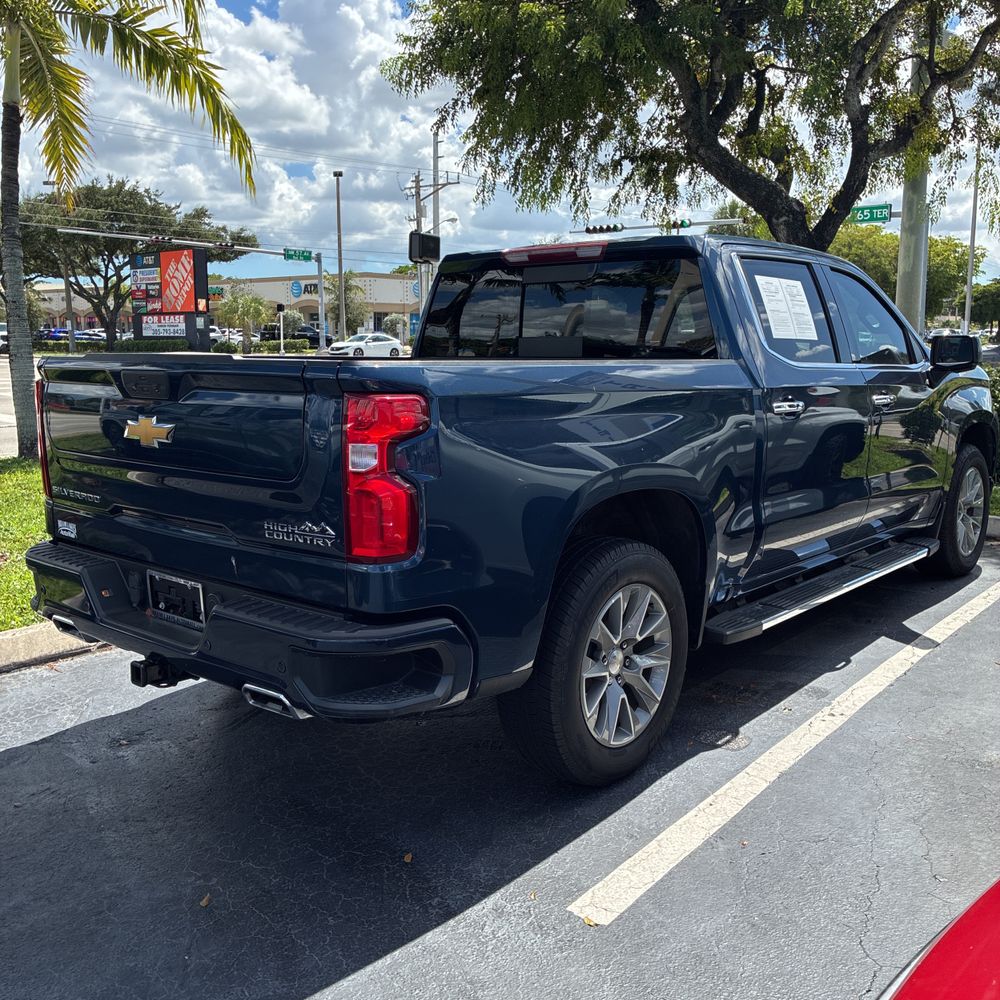 2022 Chevrolet Silverado 1500 Limited High Country