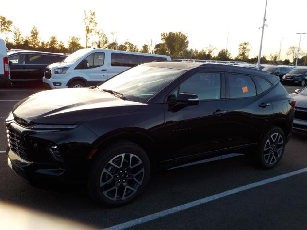 2025 Chevrolet Blazer LT