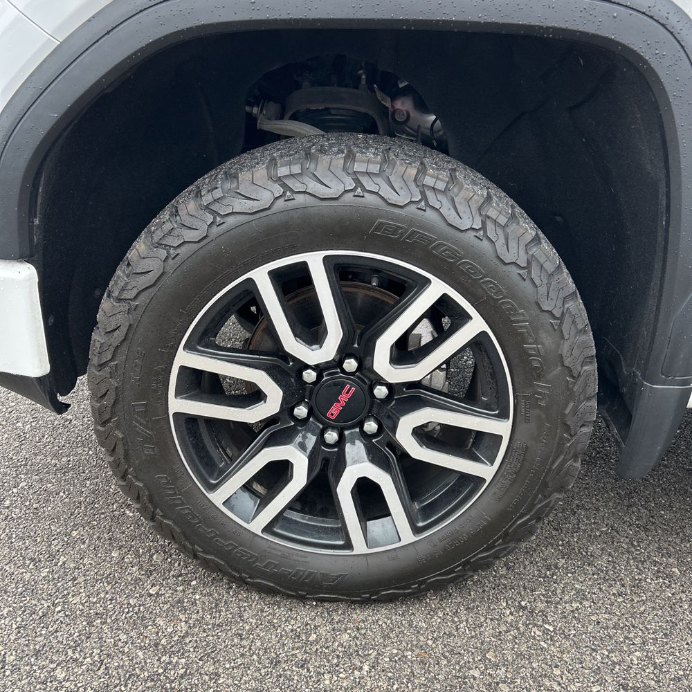 2021 GMC Sierra 1500 AT4