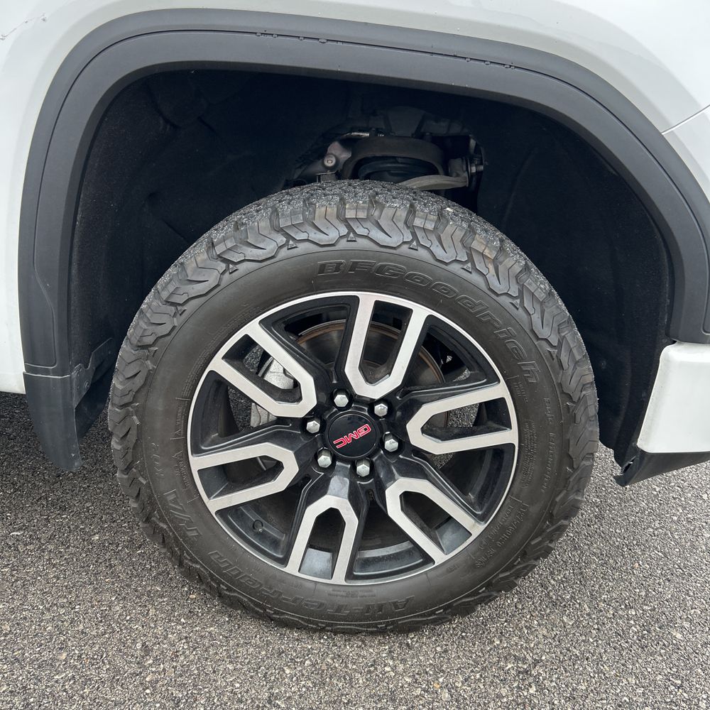 2021 GMC Sierra 1500 AT4
