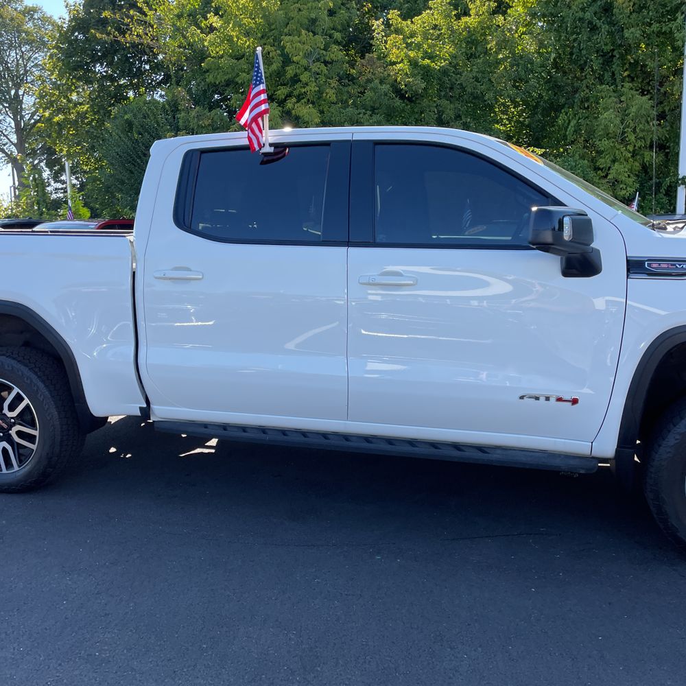 2022 GMC Sierra 1500 Limited AT4