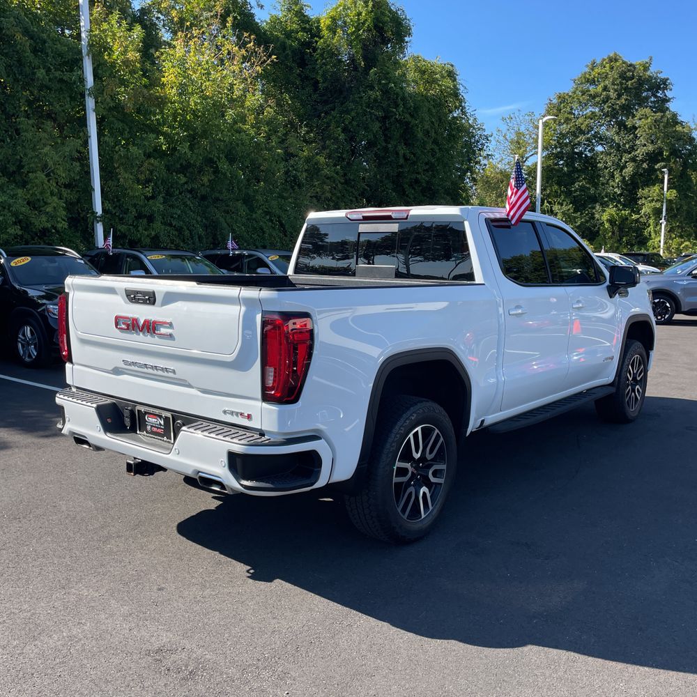 2022 GMC Sierra 1500 Limited AT4