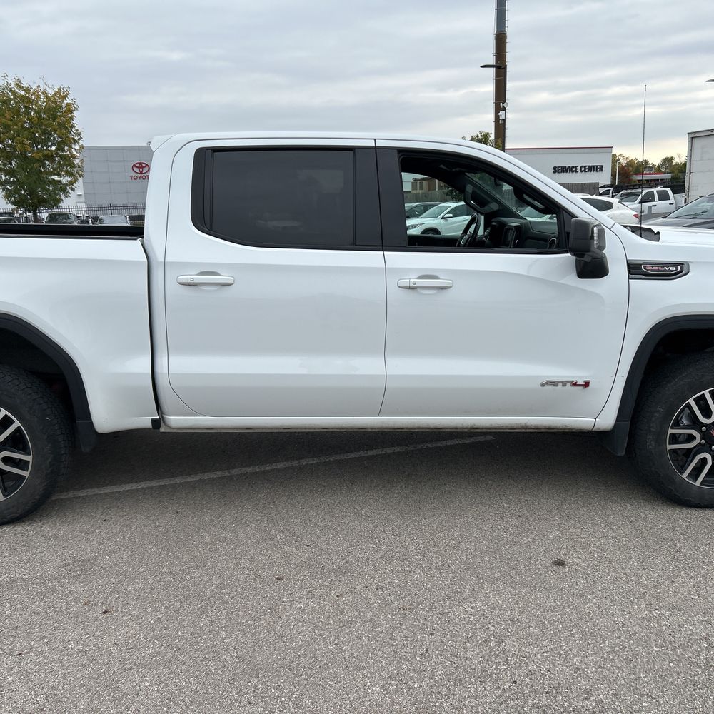 2022 GMC Sierra 1500 Limited AT4