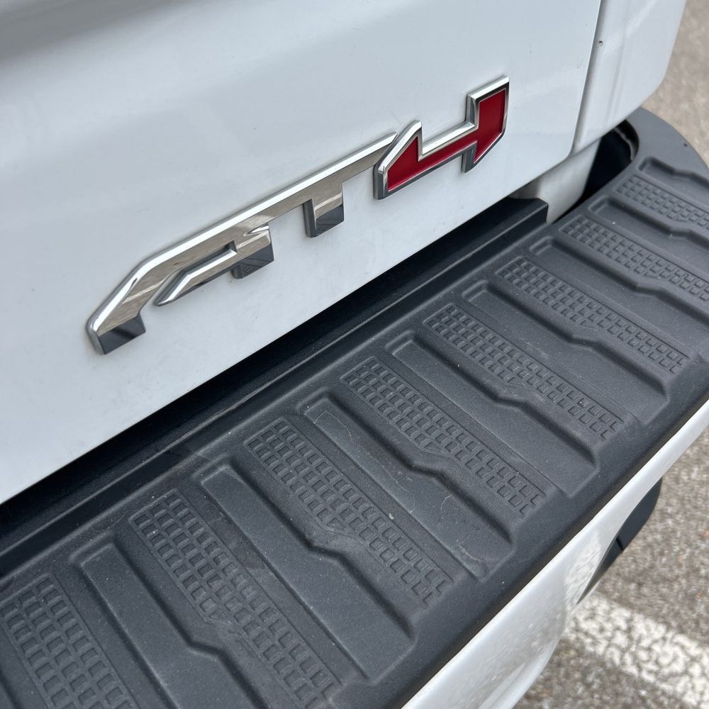 2022 GMC Sierra 1500 Limited AT4