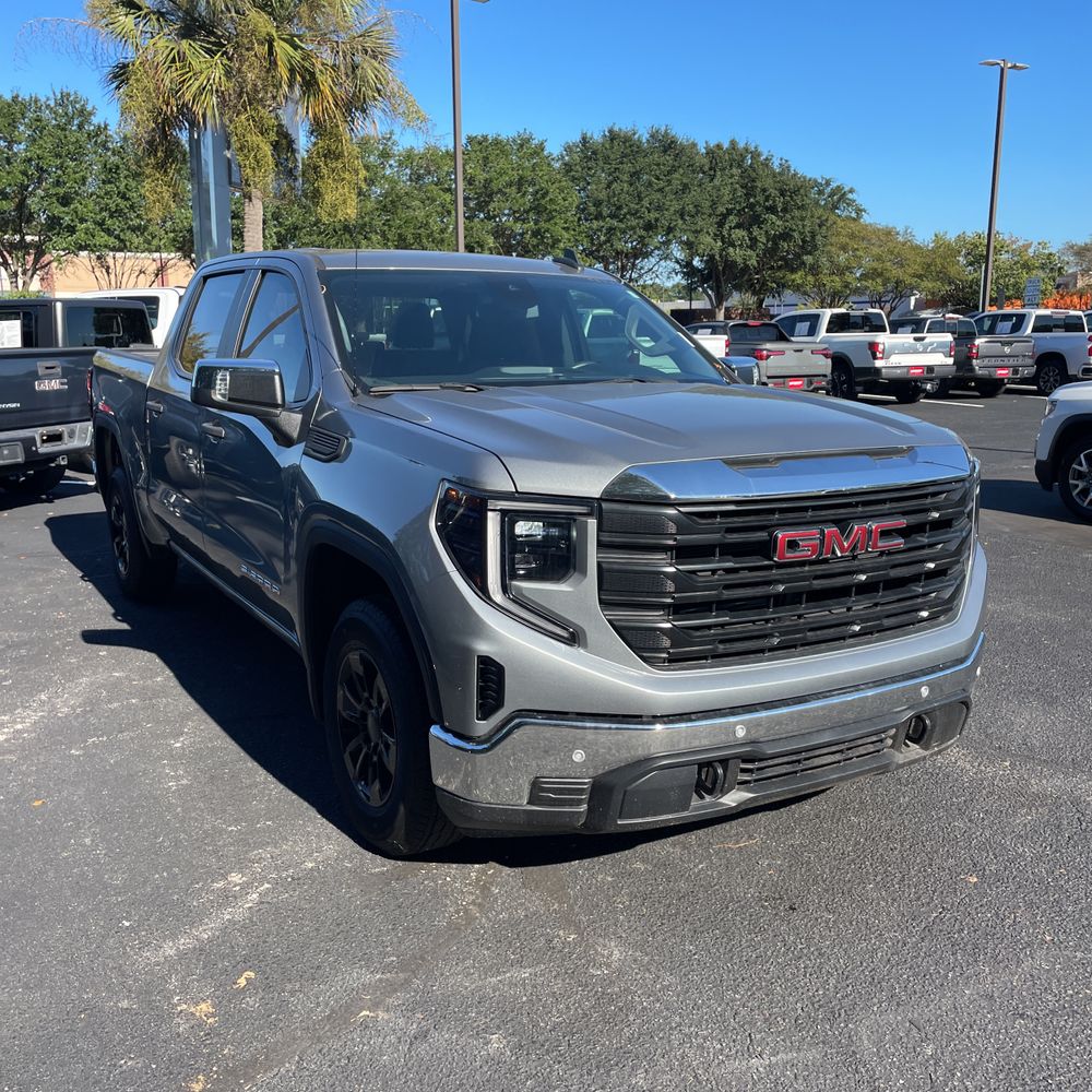 2024 GMC Sierra 1500 Pro
