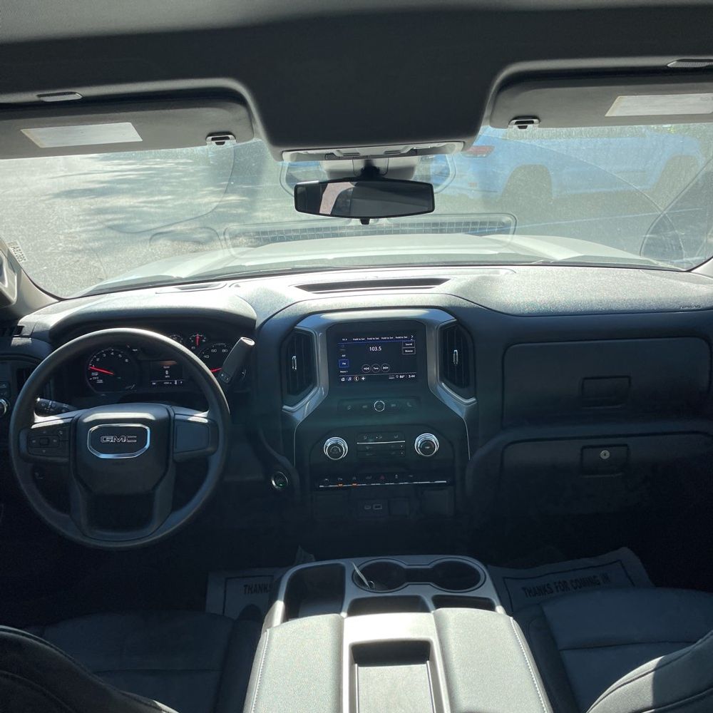 2024 GMC Sierra 1500 Pro