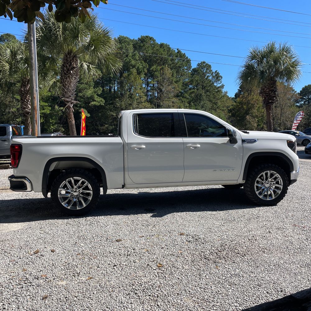 2025 GMC Sierra 1500 SLE