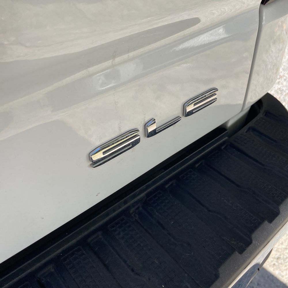 2025 GMC Sierra 1500 SLE