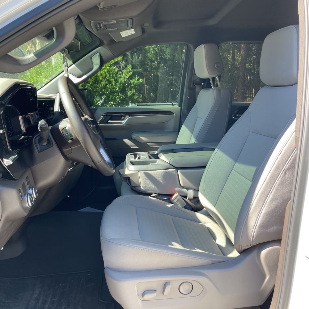 2025 GMC Sierra 1500 SLE
