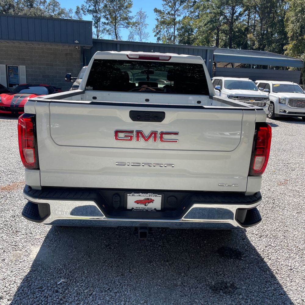 2025 GMC Sierra 1500 SLE