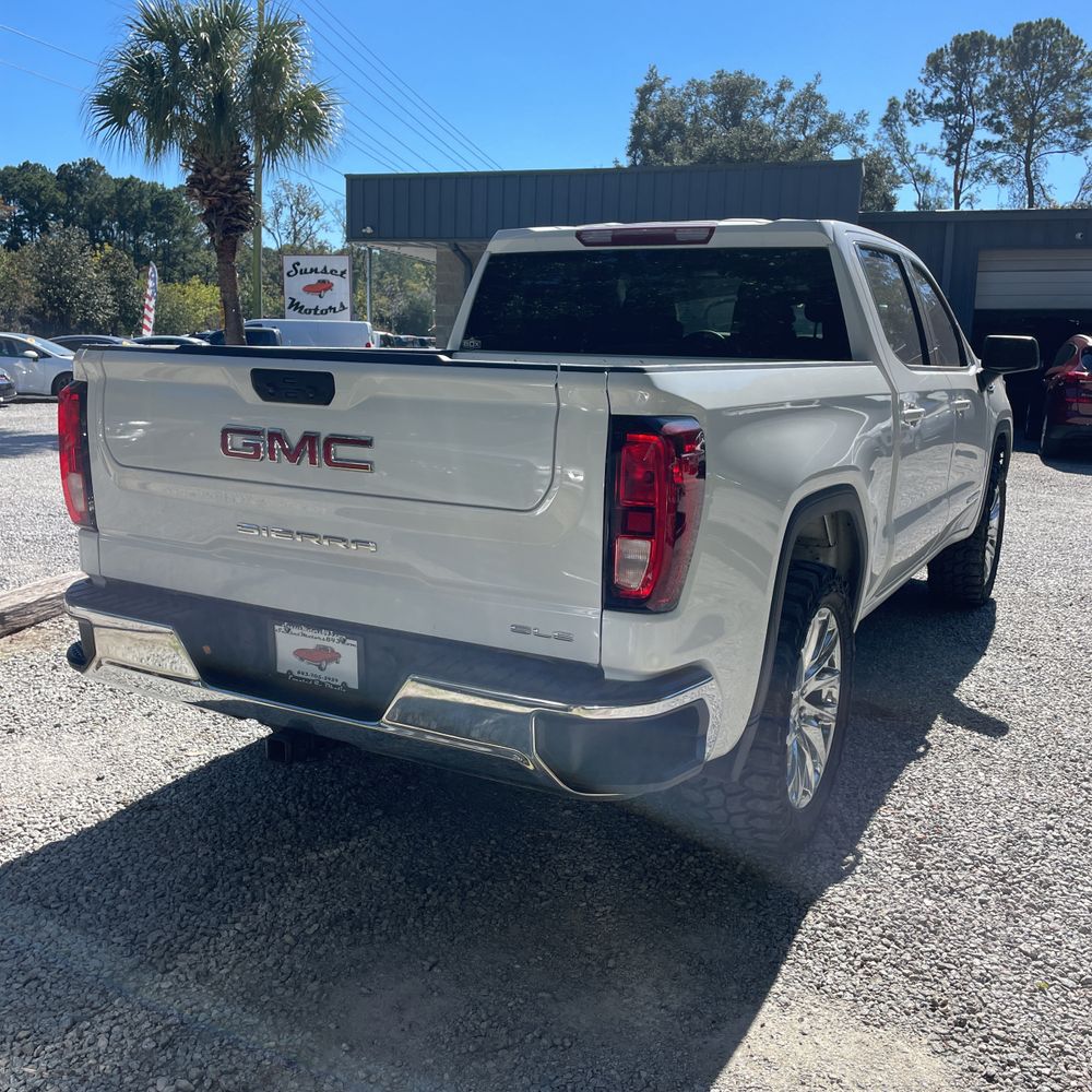 2025 GMC Sierra 1500 SLE