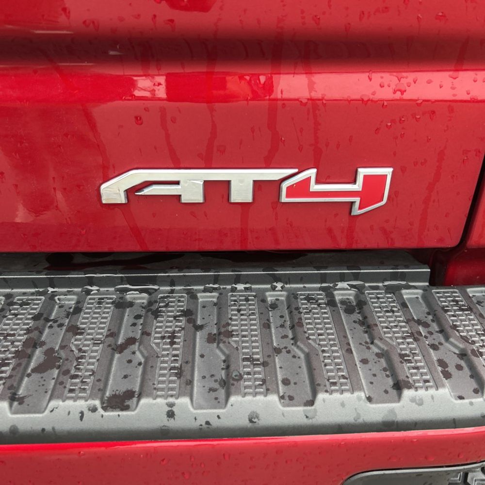 2022 GMC Sierra 1500 AT4