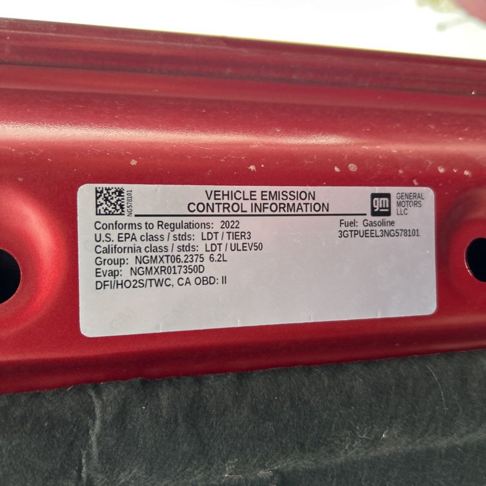 2022 GMC Sierra 1500 AT4