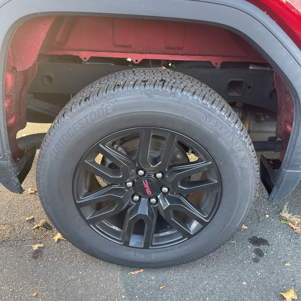 2022 GMC Sierra 1500 Elevation Standard