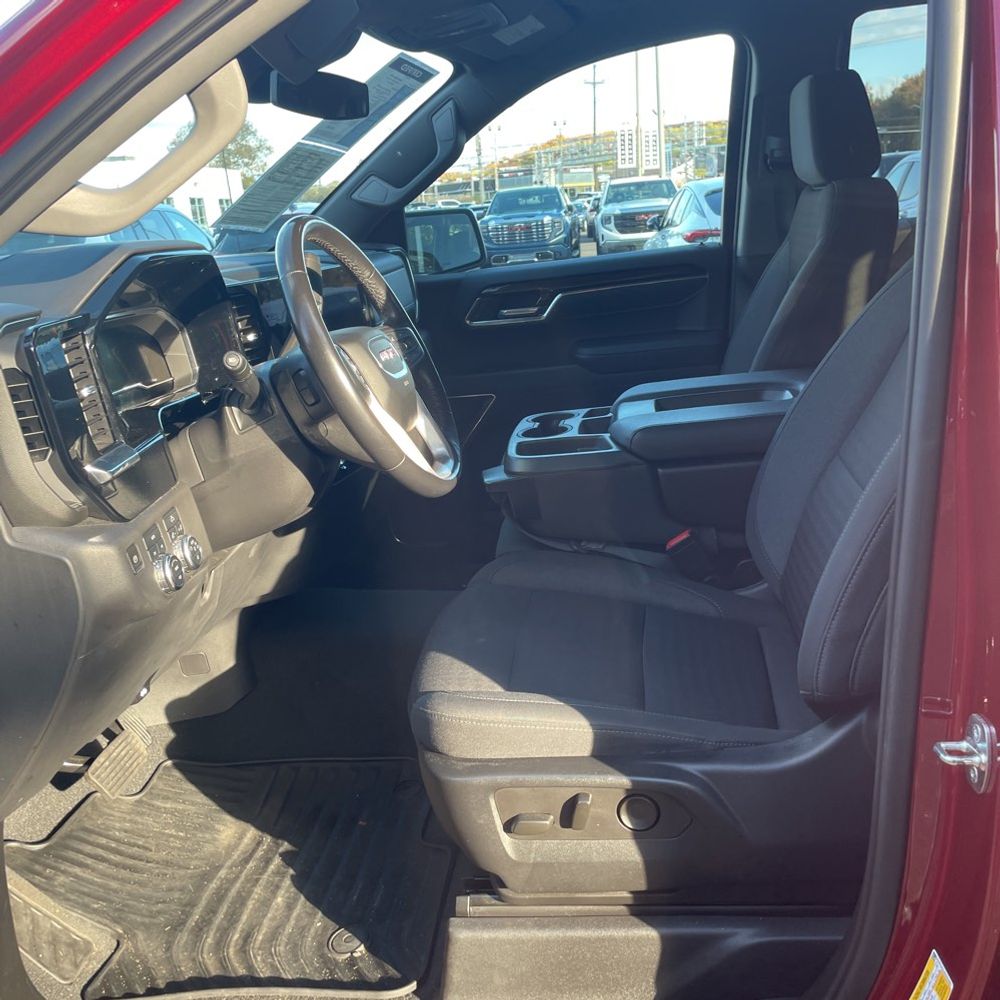 2022 GMC Sierra 1500 Elevation Standard