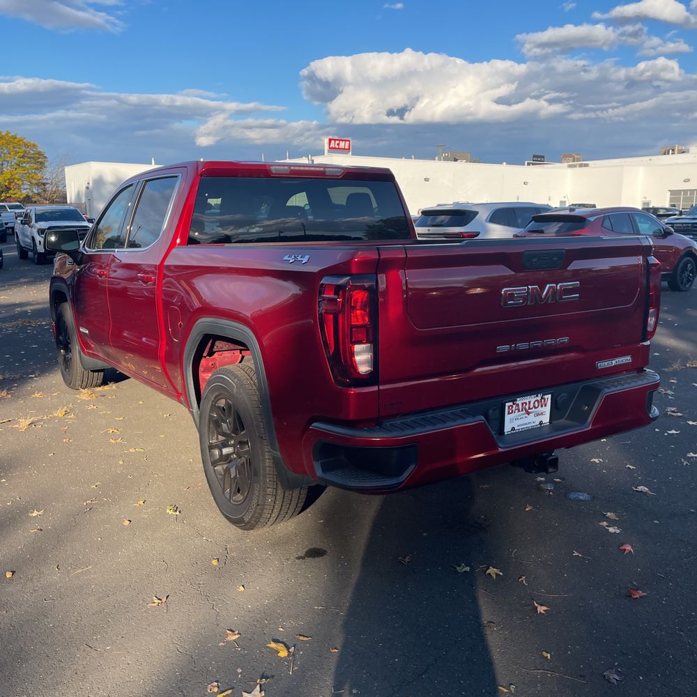 2022 GMC Sierra 1500 Elevation Standard