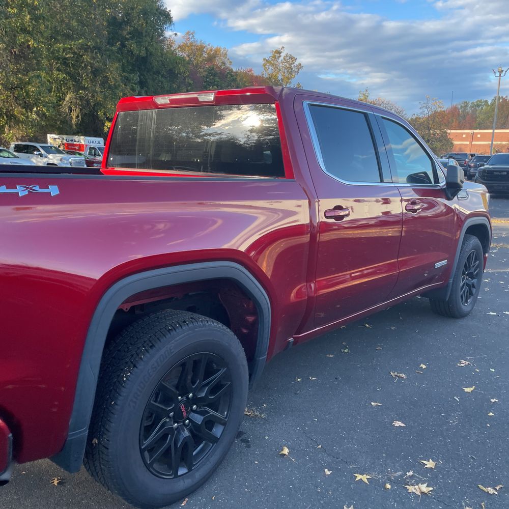 2022 GMC Sierra 1500 Elevation Standard