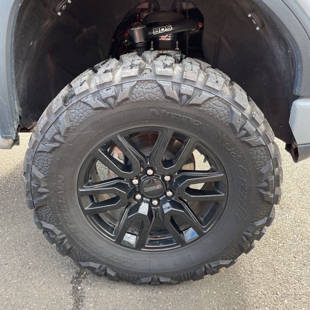 2024 GMC Sierra 1500 Elevation Standard