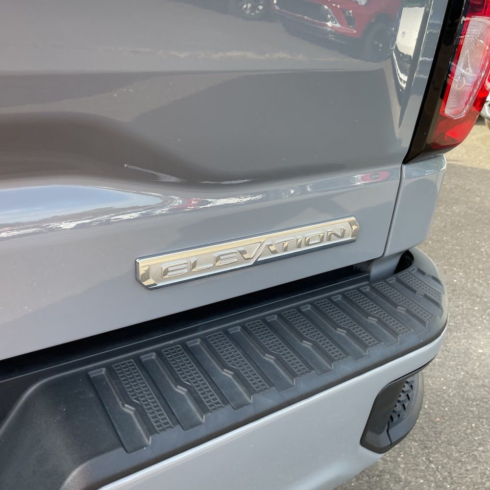 2024 GMC Sierra 1500 Elevation Standard