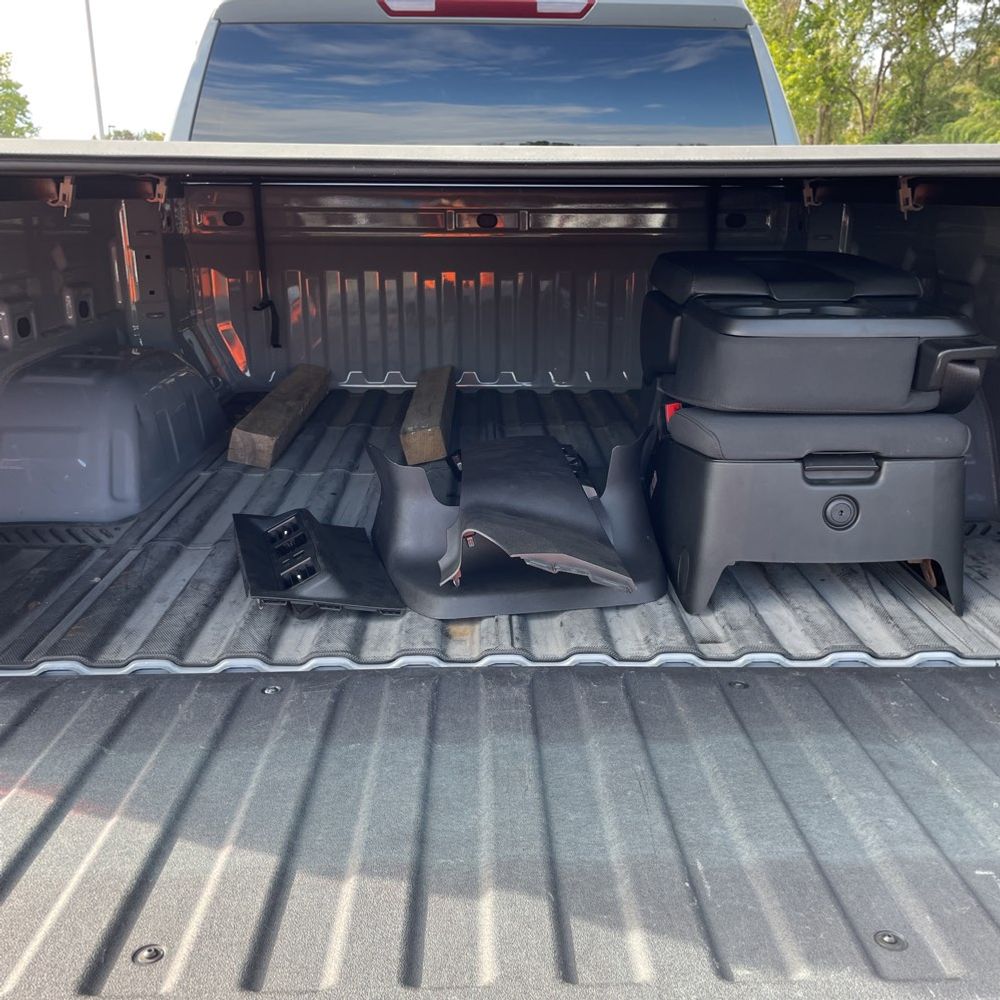 2024 GMC Sierra 1500 Elevation Standard