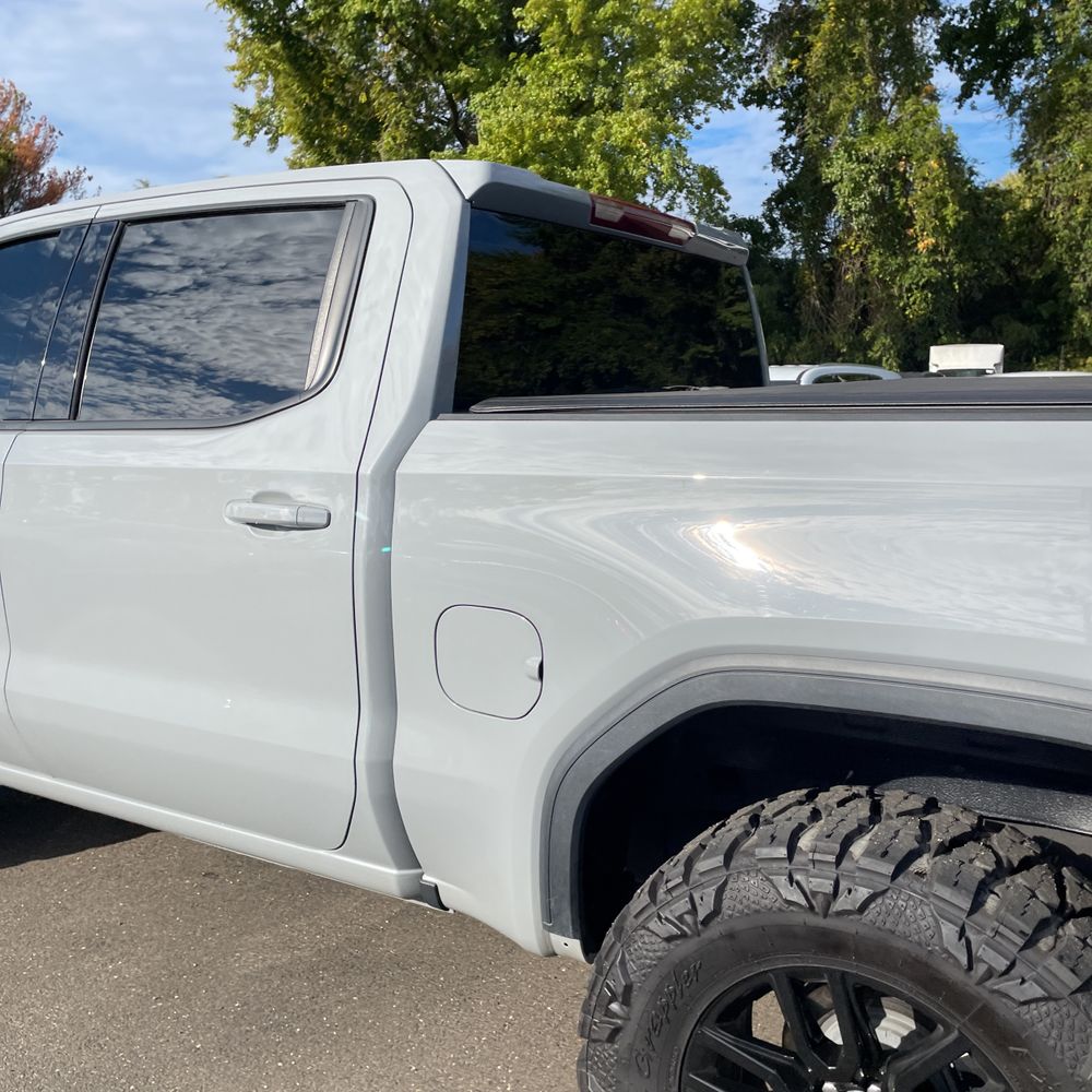 2024 GMC Sierra 1500 Elevation Standard
