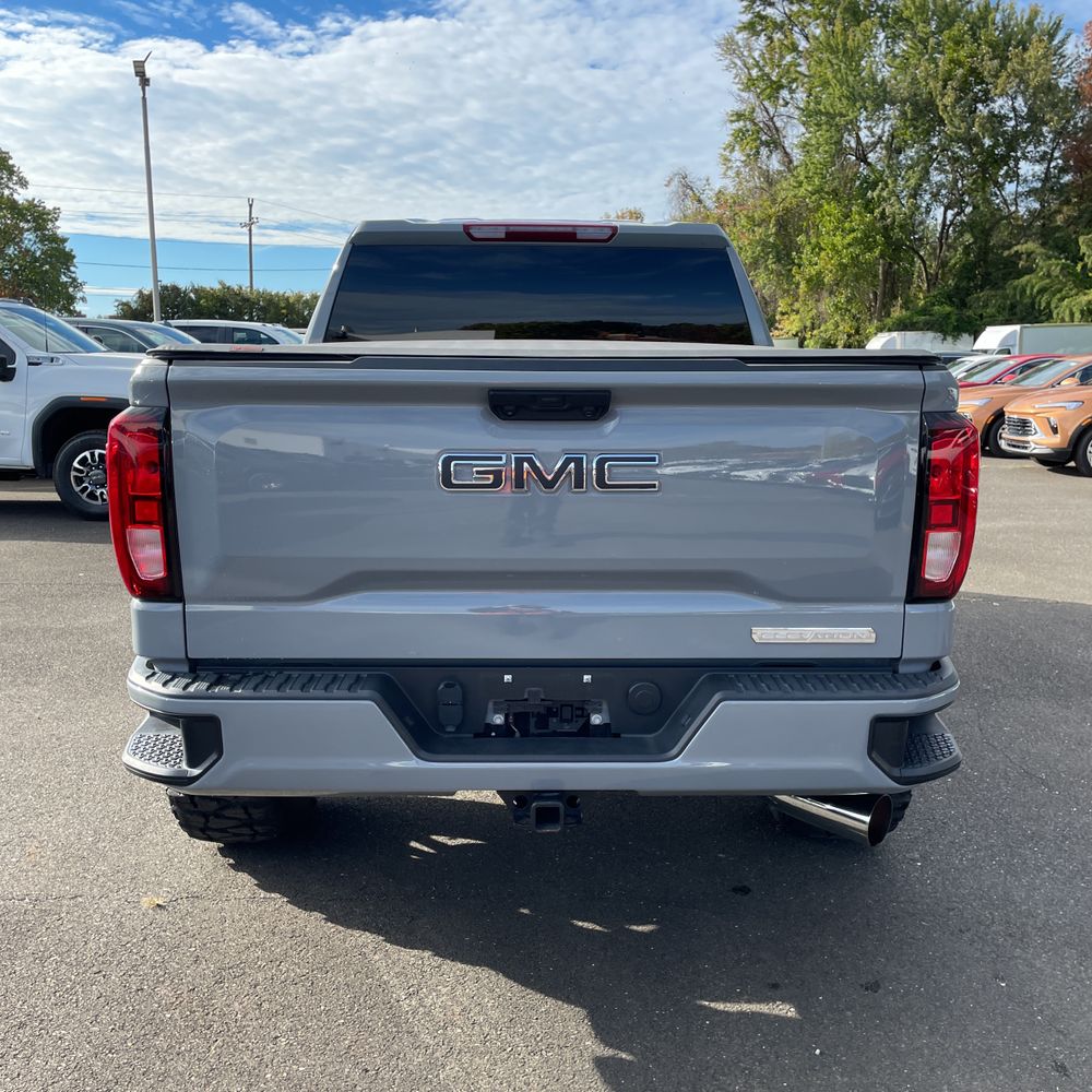 2024 GMC Sierra 1500 Elevation Standard