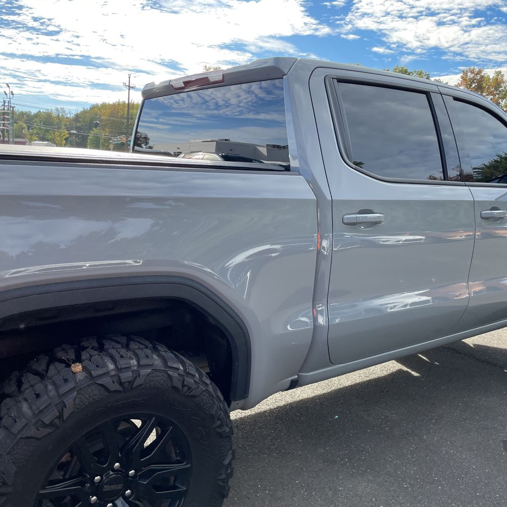 2024 GMC Sierra 1500 Elevation Standard