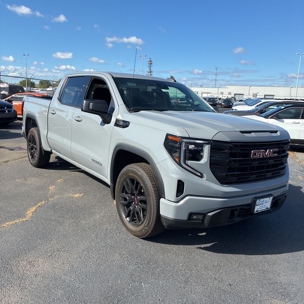 2024 GMC Sierra 1500 Elevation Standard