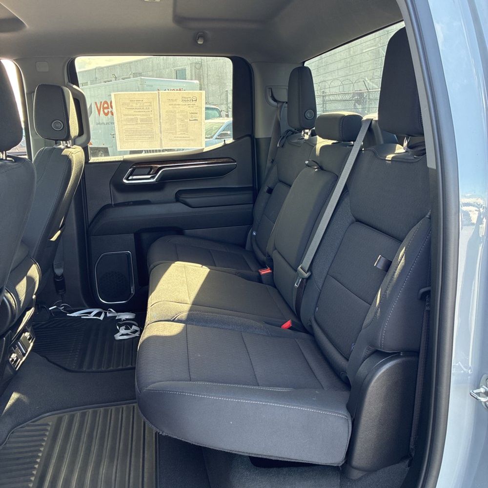 2024 GMC Sierra 1500 Elevation Standard