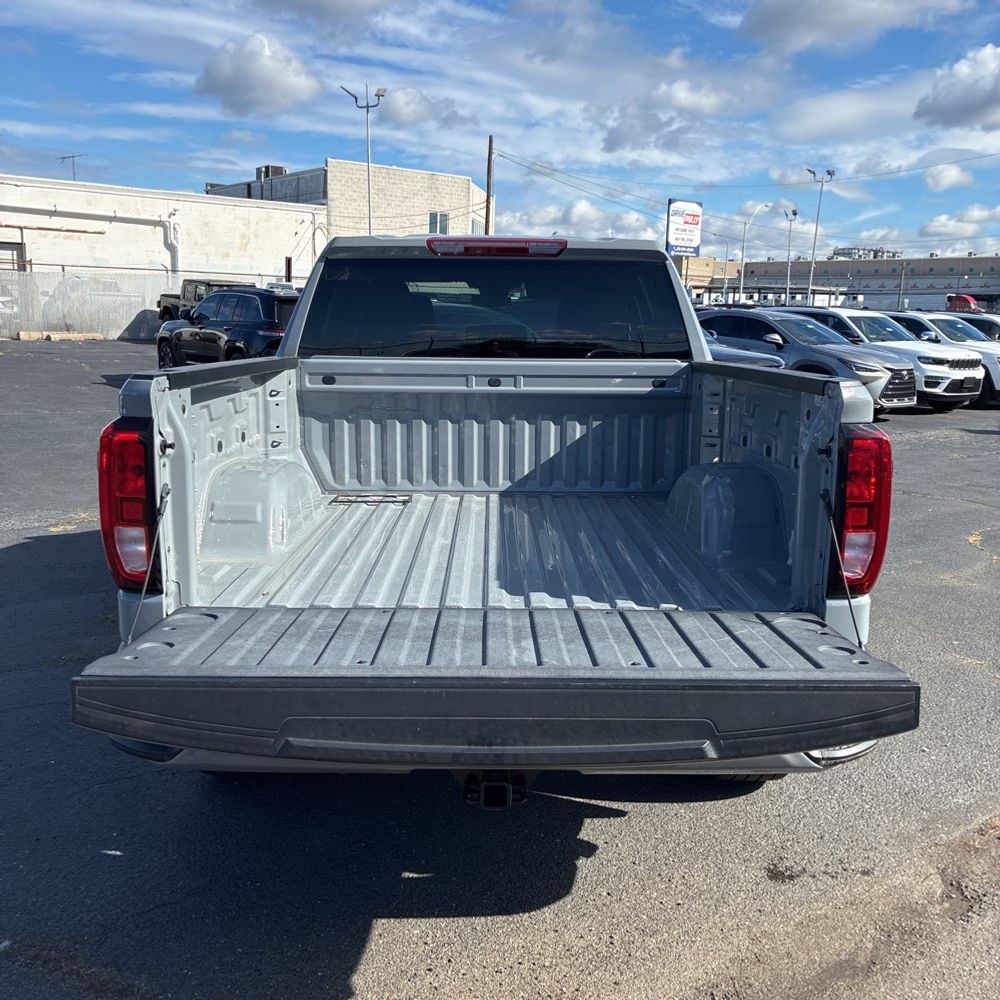 2024 GMC Sierra 1500 Elevation Standard