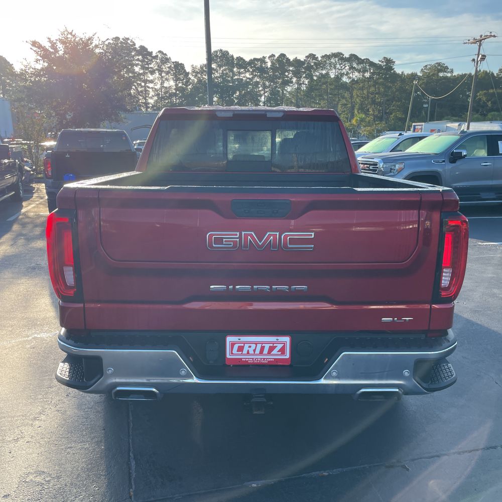 2021 GMC Sierra 1500 SLT
