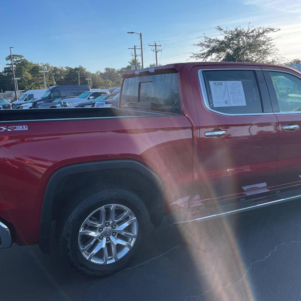 2021 GMC Sierra 1500 SLT