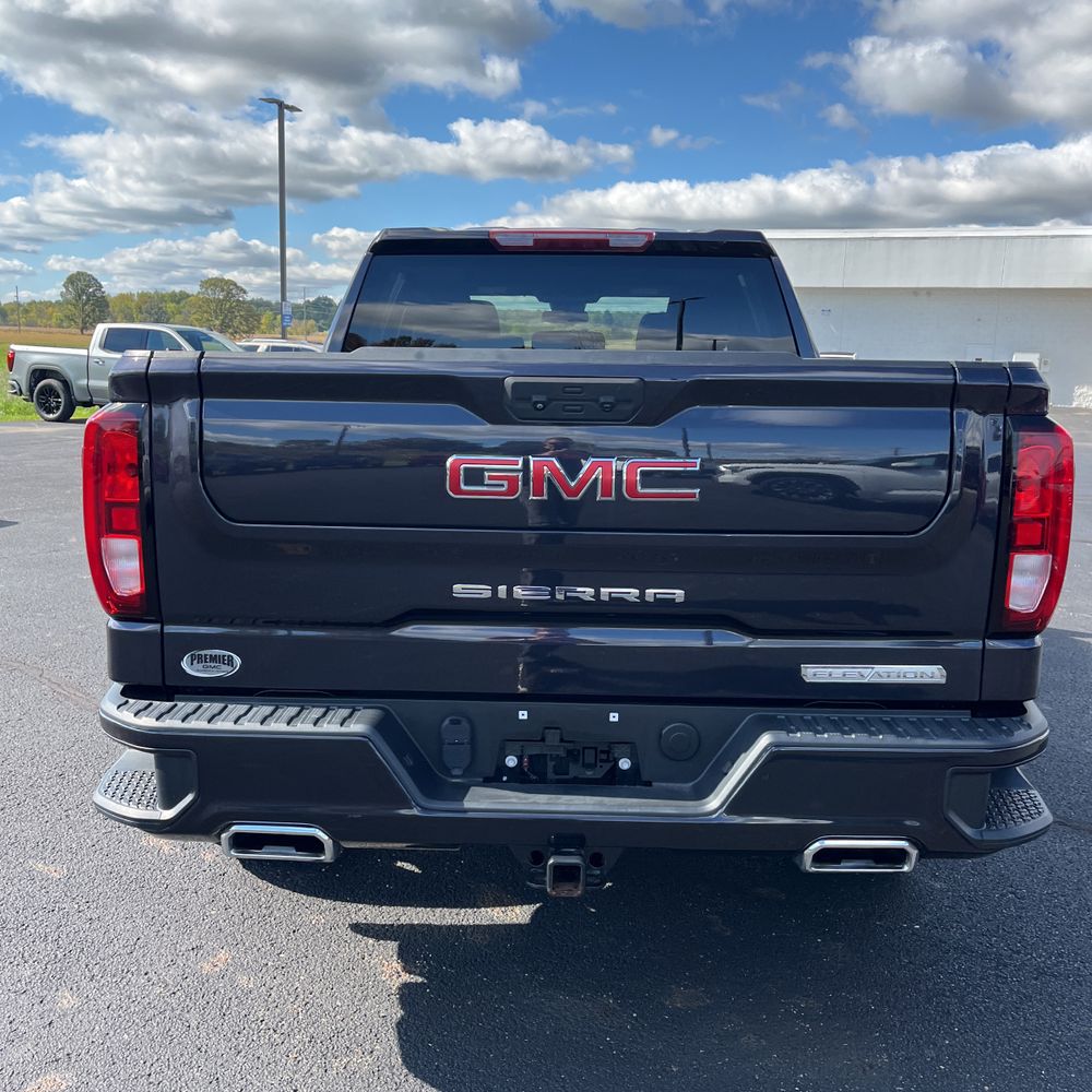 2022 GMC Sierra 1500 Elevation