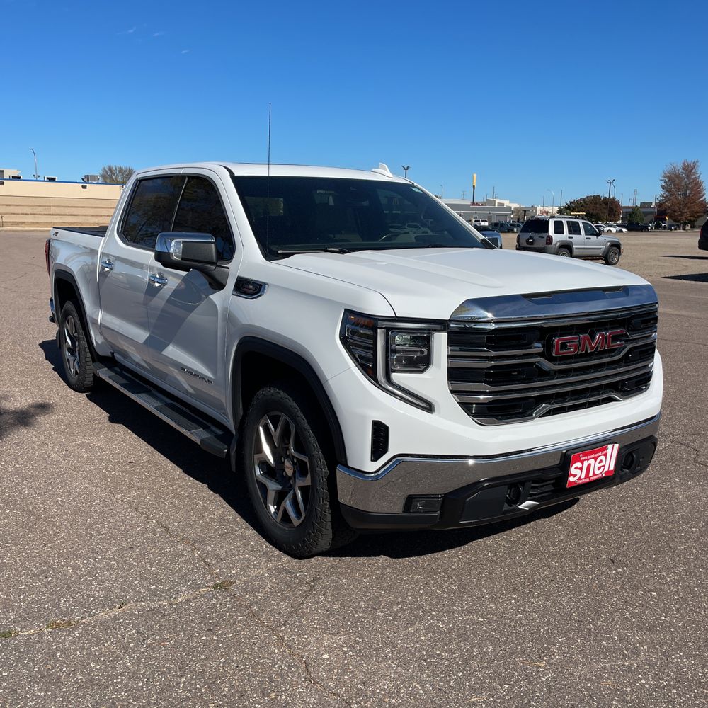 2023 GMC Sierra 1500 SLT