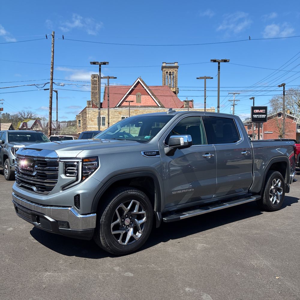 2026 GMC Sierra 1500 SLT