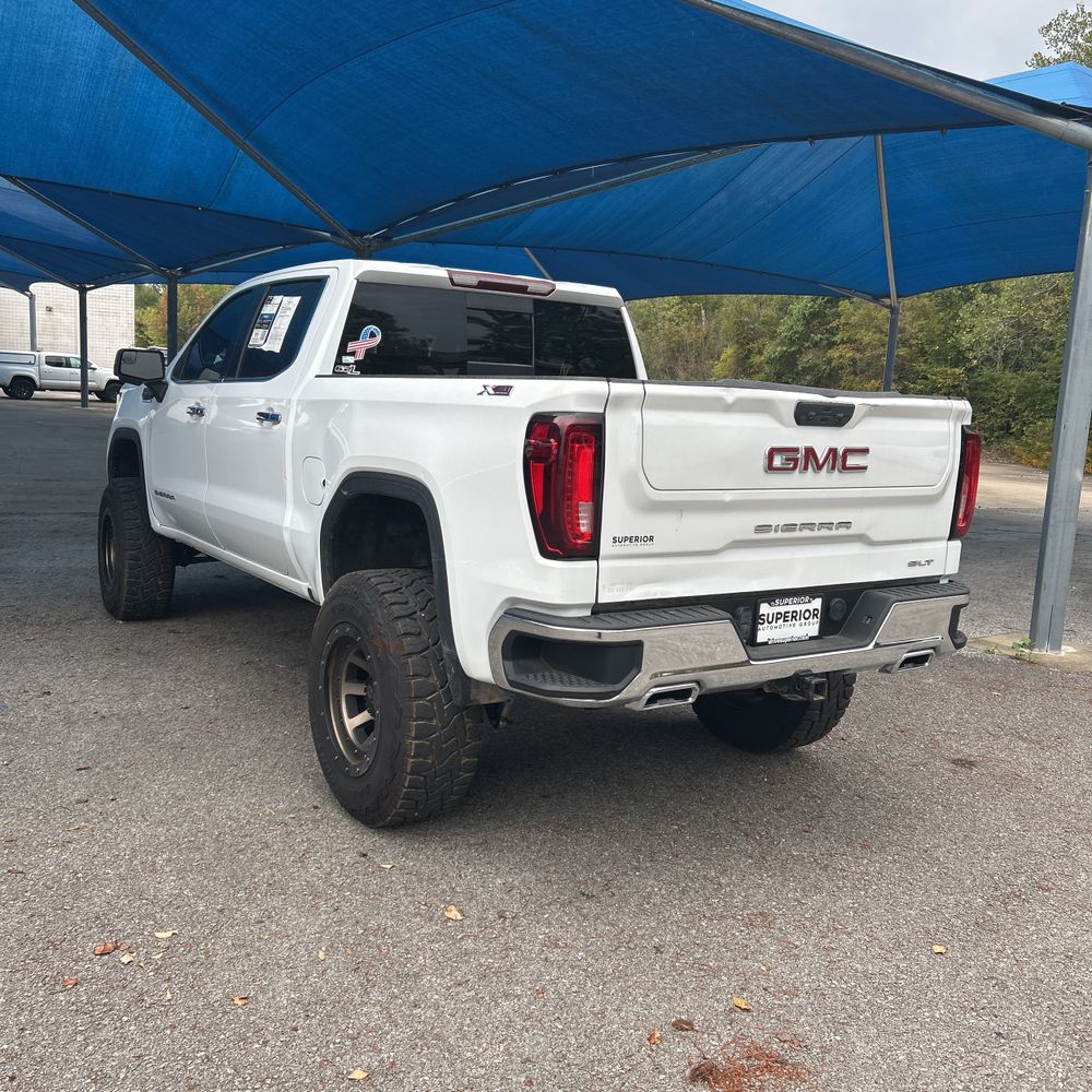 2023 GMC Sierra 1500 SLT
