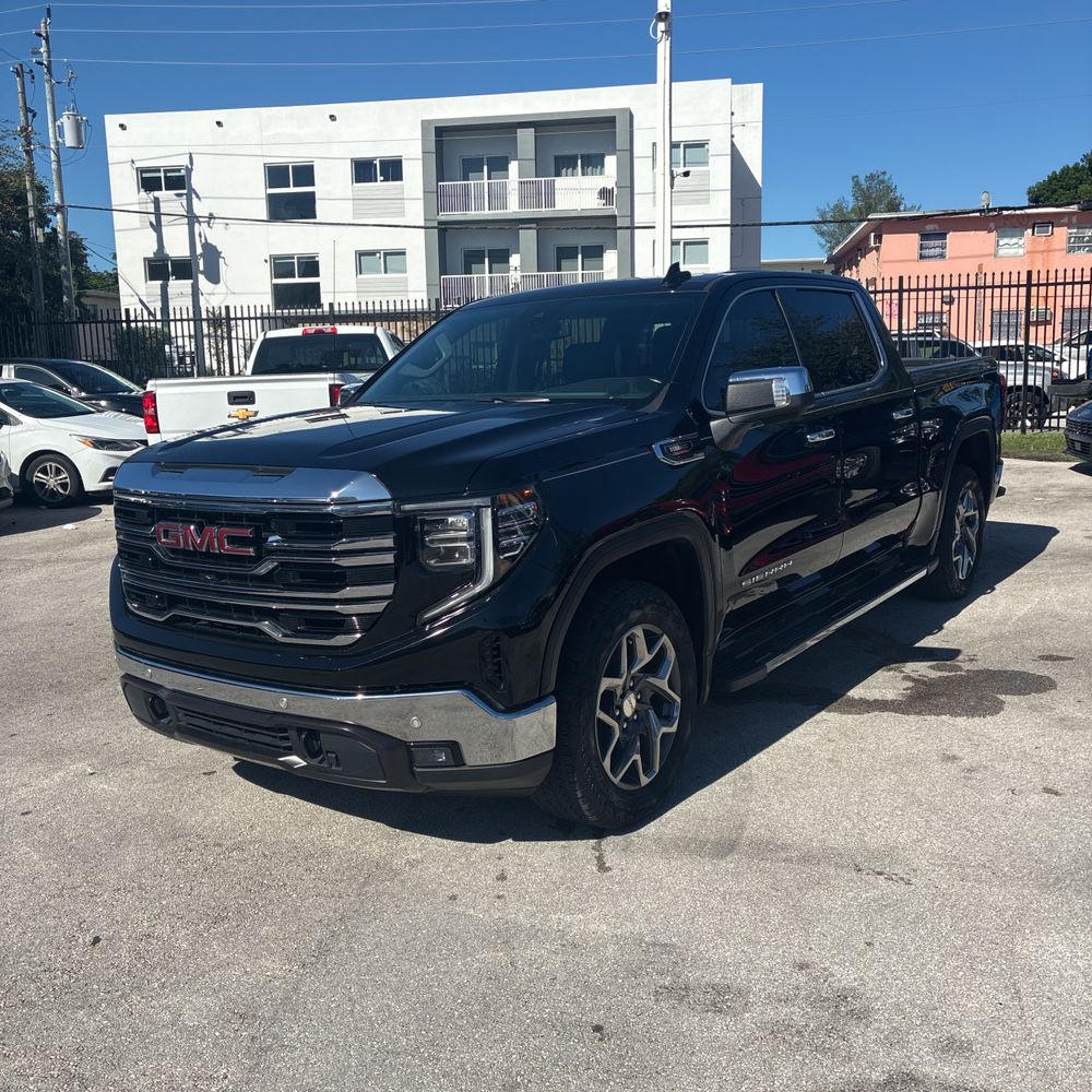 2022 GMC Sierra 1500 SLT