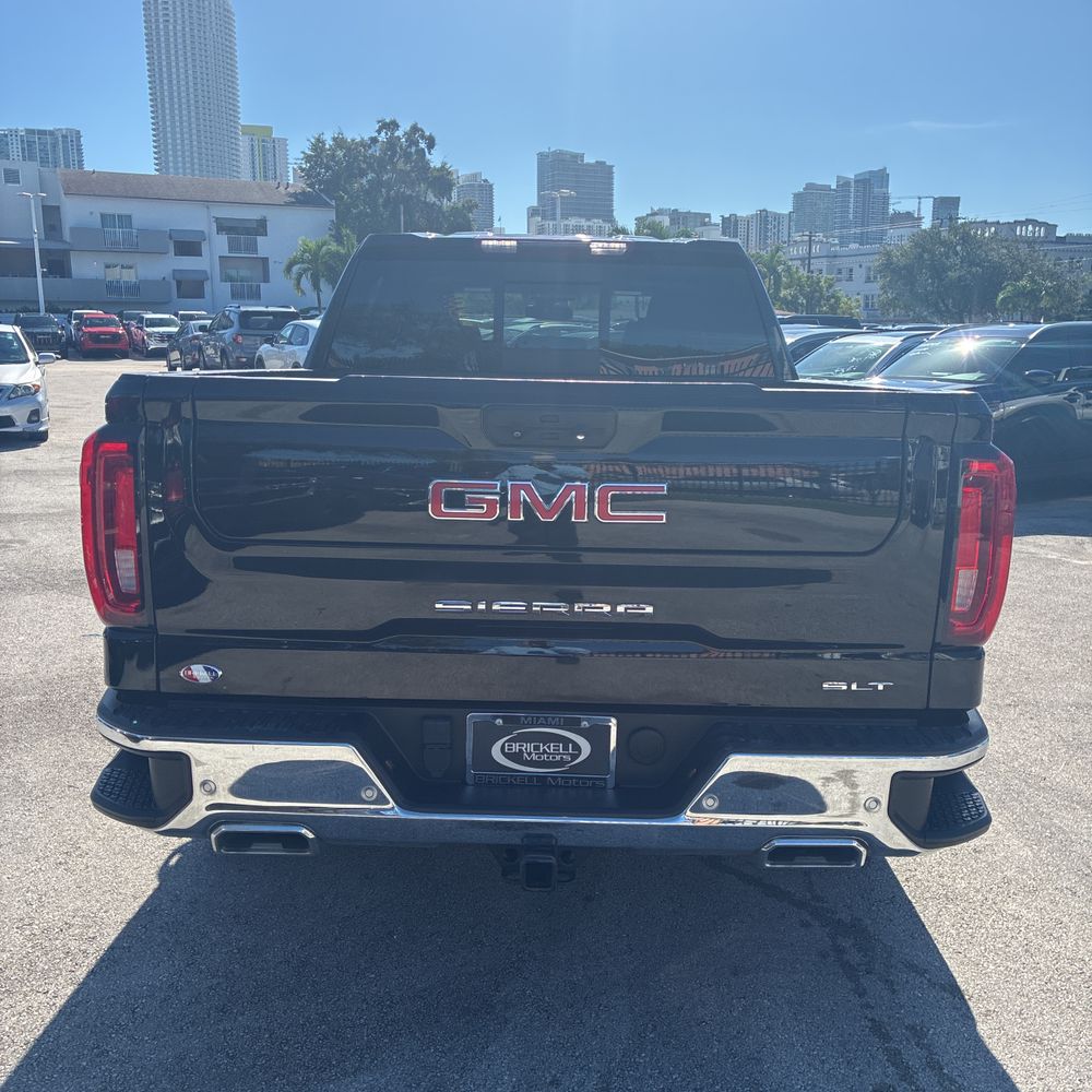 2022 GMC Sierra 1500 SLT