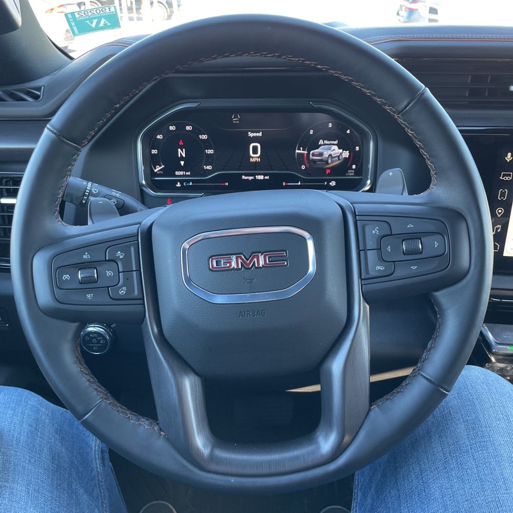 2025 GMC Sierra 1500 AT4