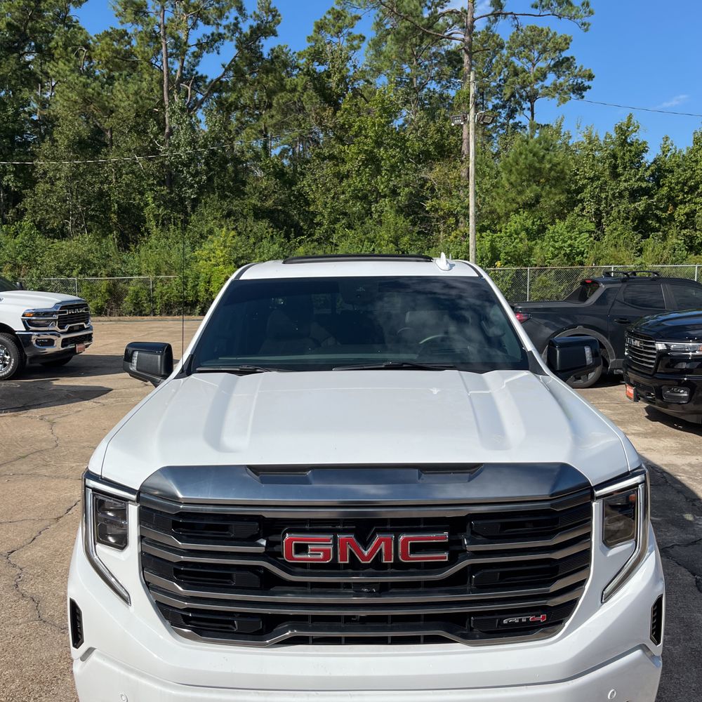 2024 GMC Sierra 1500 AT4