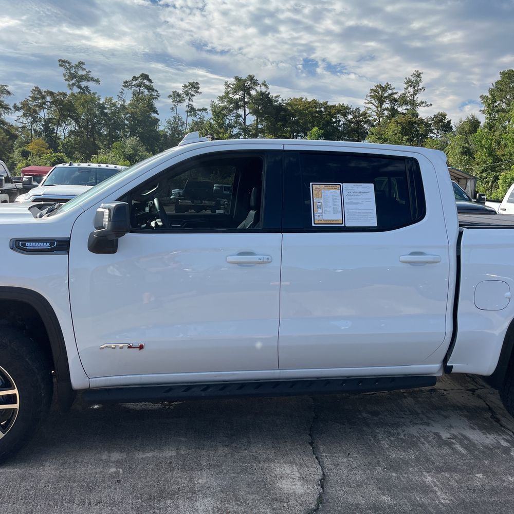 2024 GMC Sierra 1500 AT4