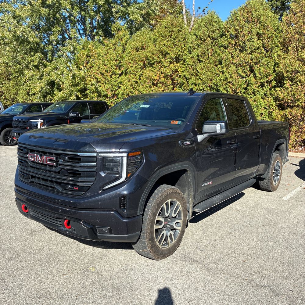 2025 GMC Sierra 1500 AT4