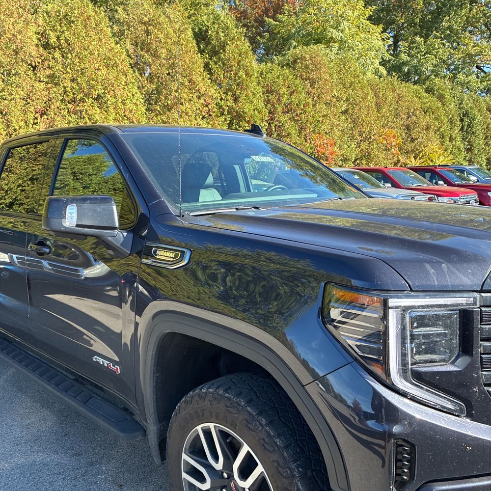 2025 GMC Sierra 1500 AT4