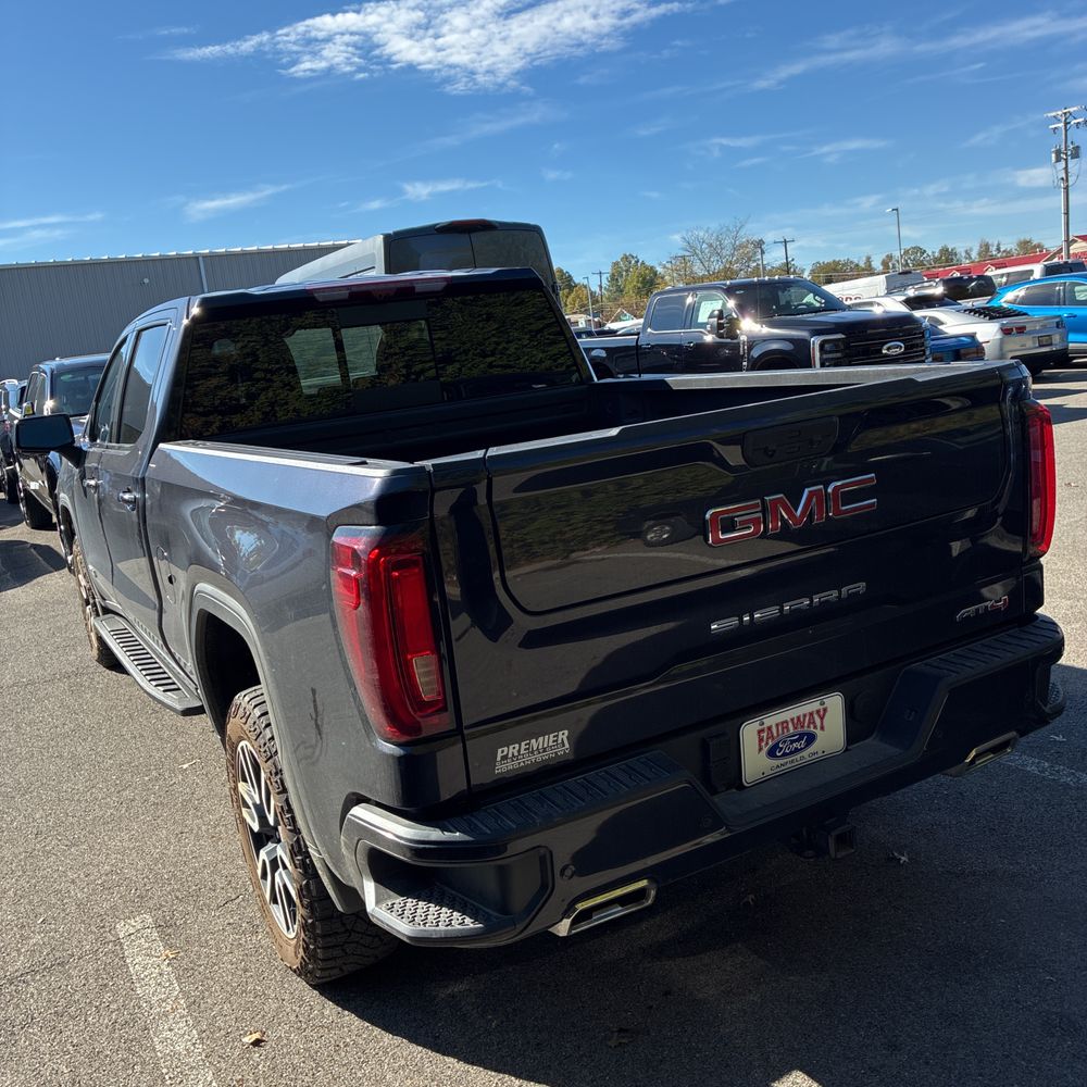 2025 GMC Sierra 1500 AT4